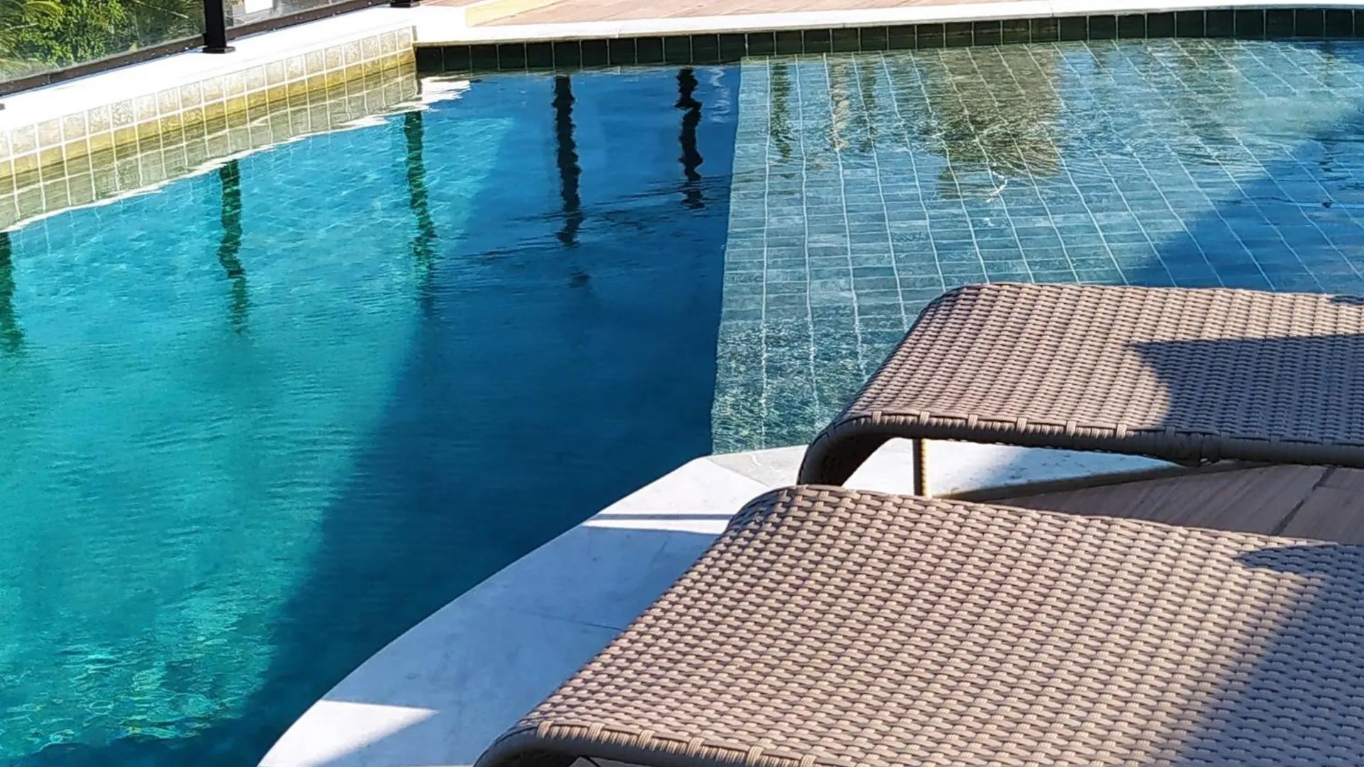 Incrivel Apartamento Em Porto De Galinhas Com Vista Deslumbrante Proximo Ao Centro